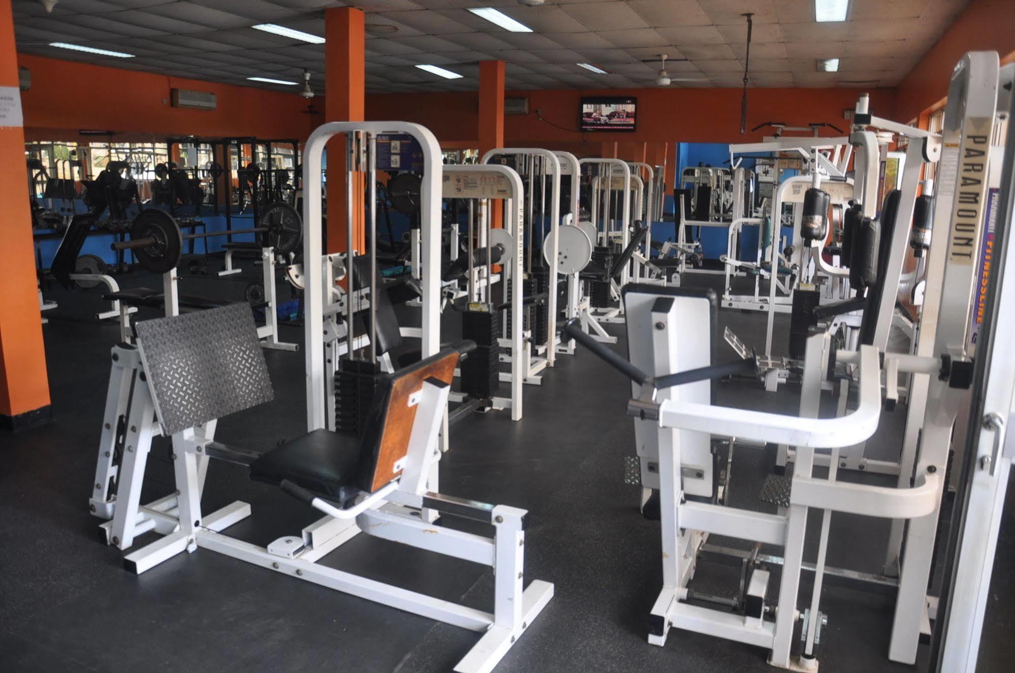 Agura Hotel Abuja Bagian luar foto